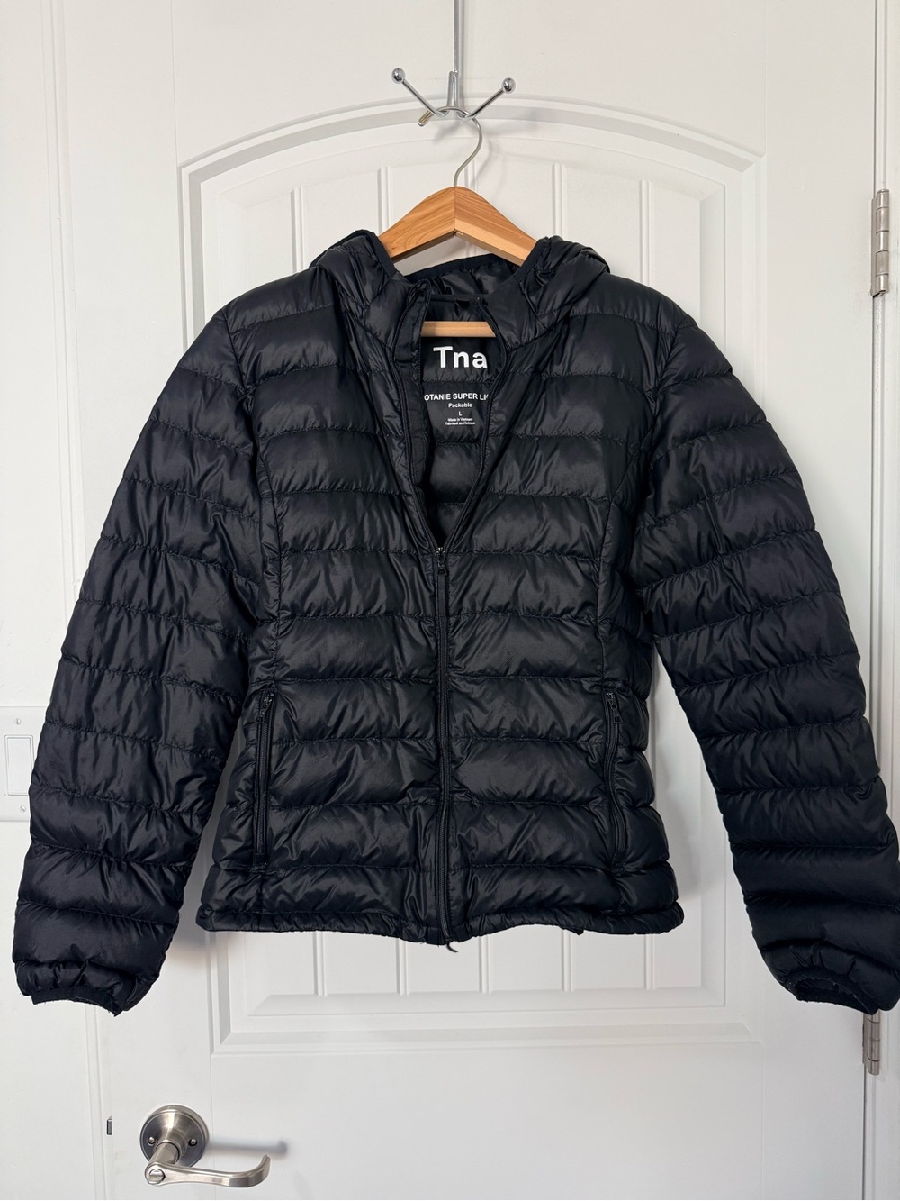 TNA Botanie Puffer Black Jacket Size Large